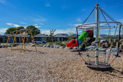 Photo of property in 2 Eric Melrose Lane, Halswell, Christchurch, 8025