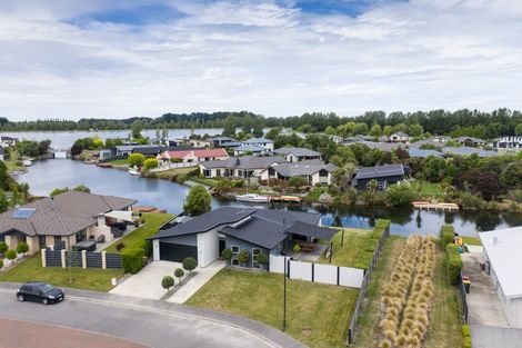 Photo of property in 12 Torbay Avenue, Huntingdon, Ashburton, 7774