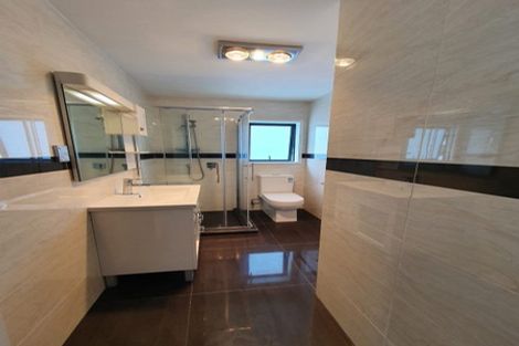 Photo of property in 813 Te Atatu Road, Te Atatu Peninsula, Auckland, 0610