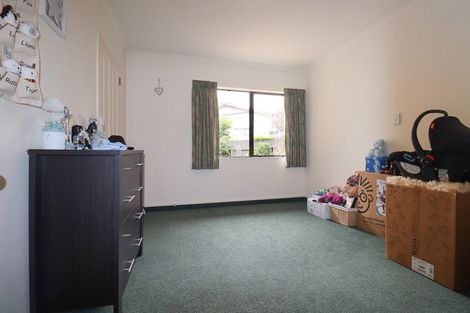 Photo of property in 3a Gertrude Street, Dannevirke, 4930