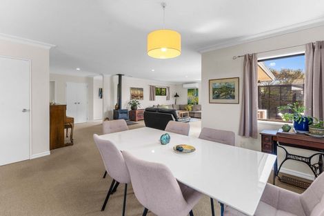 Photo of property in 28 Hibiscus Avenue, Mount Maunganui, 3116