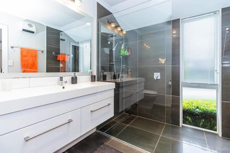 Photo of property in 16 Tancred Street, Geraldine, 7930