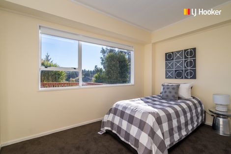 Photo of property in 32 Scotland Terrace, Green Island, Dunedin, 9018