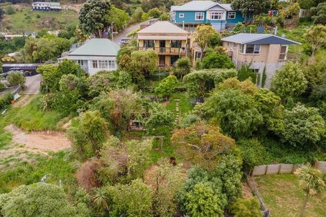 Photo of property in 2 Shackleton Terrace, Lyttelton, 8082