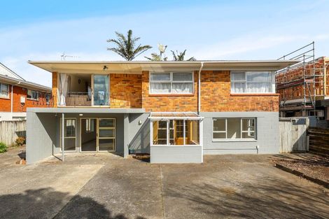Photo of property in 77 Macleans Road, Bucklands Beach, Auckland, 2014