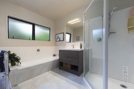 Photo of property in 16 Fletcher Road, Waimauku, 0881