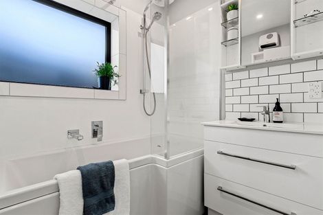 Photo of property in 49 Claridges Road, Casebrook, Christchurch, 8051