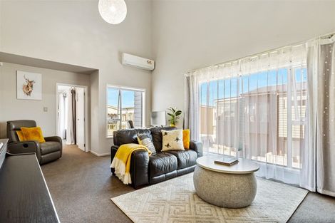 Photo of property in 7 Rangihina Road, Hobsonville, Auckland, 0616