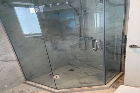 Photo of property in 33d Hillcrest Road, Papatoetoe, Auckland, 2025