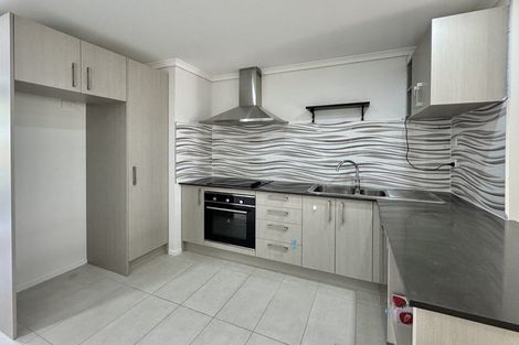 Photo of property in 20 Bellbird Street, Papakura, 2110