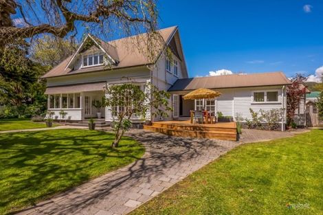 Photo of property in 22 Penrose Street, Woburn, Lower Hutt, 5010