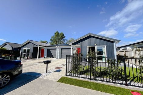 Photo of property in 21 Harore Road, Takanini, 2112