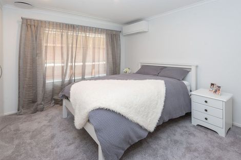 Photo of property in 2 Brailsford Court, Dannemora, Auckland, 2016