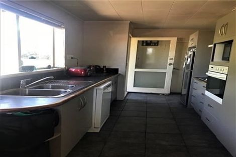 Photo of property in 3 Wickstead Place, Massey, Auckland, 0614