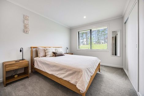 Photo of property in 2 Awatiro Drive, Kaukapakapa, 0871