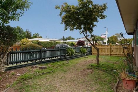 Photo of property in 2/122 Taupo View Road, Taupo, 3330