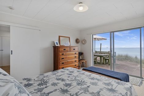 Photo of property in 175 Pukehina Parade, Pukehina, 3189