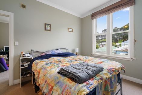 Photo of property in 36 Edinburgh Terrace, Berhampore, Wellington, 6023