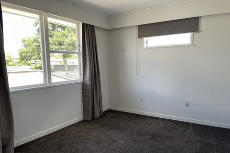 Photo of property in 21 Abraham Crescent, Milson, Palmerston North, 4414