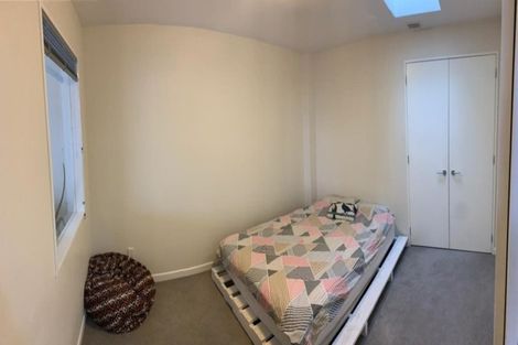 Photo of property in 5/25 Home Street, Mount Victoria, Wellington, 6011