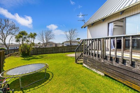 Photo of property in 1/127 Boundary Road, Clover Park, Auckland, 2019