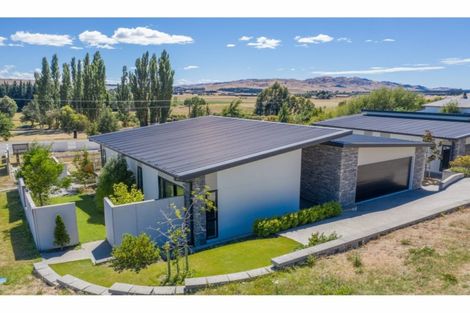 Photo of property in 93 Princes Street, Waikari, 7420