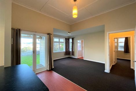 Photo of property in 8 Levy Street, Mount Victoria, Wellington, 6011