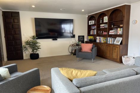 Photo of property in 64 Maxwelton Drive, Mairangi Bay, Auckland, 0630