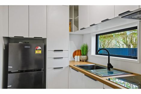 Photo of property in 50a Coopers Road, Dallington, Christchurch, 8061