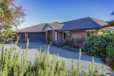 Photo of property in 20 Teviotview Place, Amberley, 7410