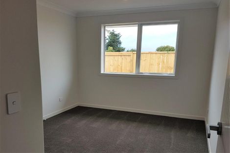 Photo of property in 89 Kaurinui Crescent, One Tree Point, 0118