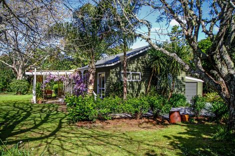 Photo of property in 16 Kendall Road, Kerikeri, 0230