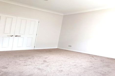 Photo of property in 73 Rosewell Crescent, Flat Bush, Auckland, 2019