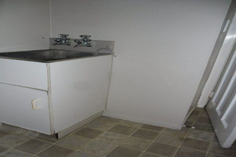 Photo of property in 1/705 Heretaunga Street East, Parkvale, Hastings, 4122