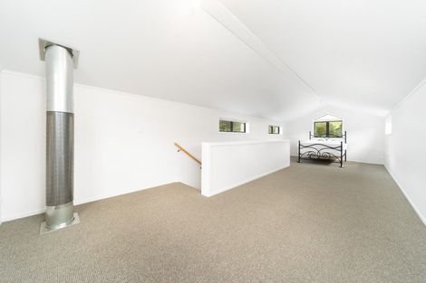 Photo of property in 565 Rockell Road, Whananaki, Hikurangi, 0181