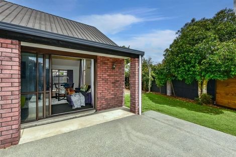 Photo of property in 50 Radiata Avenue, Parklands, Christchurch, 8083