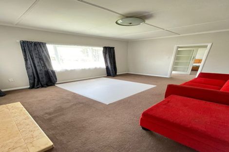 Photo of property in 86 Nikau Street, New Lynn, Auckland, 0600
