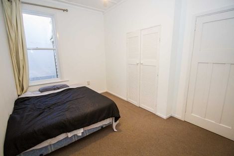 Photo of property in 25 Luxford Street, Berhampore, Wellington, 6023