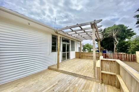 Photo of property in 55 Avenue Road, Otahuhu, Auckland, 1062
