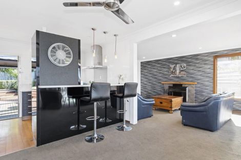 Photo of property in 70a Sutherland Road, Brookfield, Tauranga, 3110