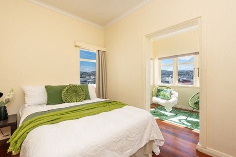 Photo of property in 2/2 Hawker Street, Mount Victoria, Wellington, 6011