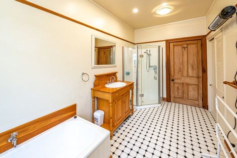 Photo of property in 11 Stark Street, Durie Hill, Whanganui, 4500