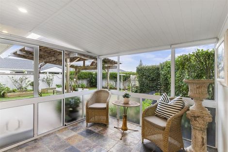 Photo of property in 1/9 Stanley Avenue, Milford, Auckland, 0620