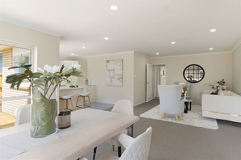 Photo of property in 14a Pooks Road, Ranui, Auckland, 0612