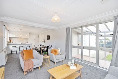 Photo of property in 765 Queens Drive, Waikiwi, Invercargill, 9810