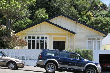 Photo of property in 36 Glen Road, Kelburn, Wellington, 6012