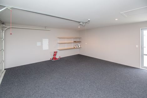 Photo of property in 18 Munich Place, Bromley, Christchurch, 8062