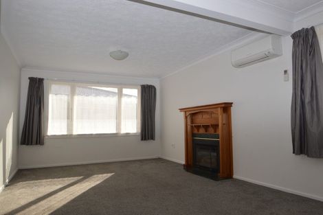 Photo of property in 45 Kinmont Crescent, Newfield, Invercargill, 9812