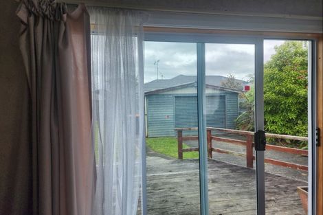Photo of property in 21 Ashford Avenue, Hokowhitu, Palmerston North, 4410