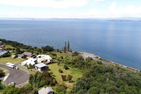 Photo of property in 18 Te Amio Place, Kuratau, Turangi, 3381